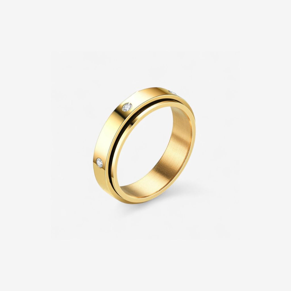 Spins Love Ring